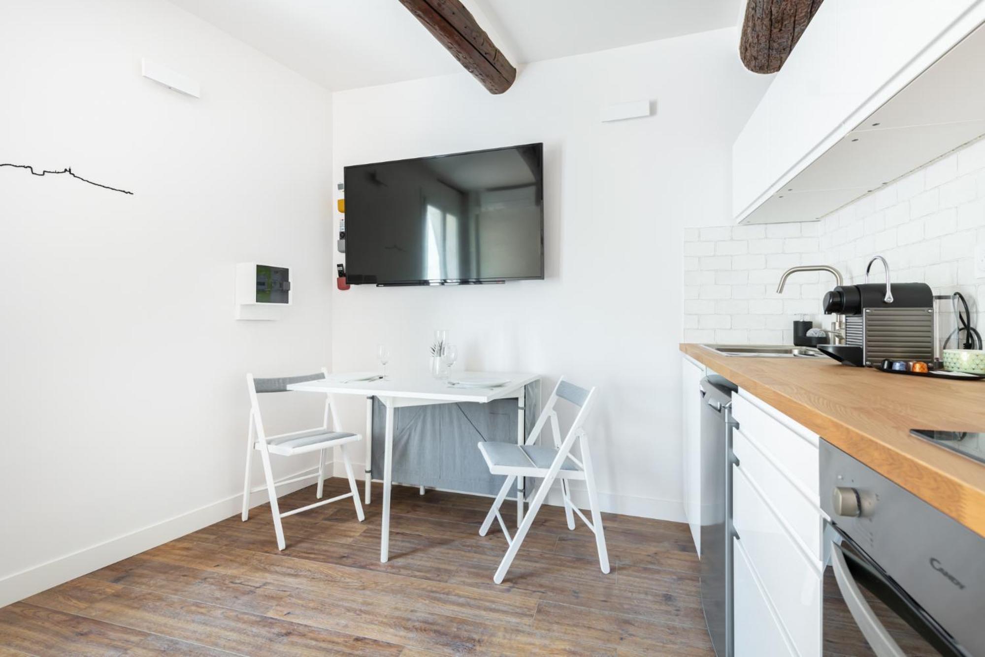 Lou Baou - Calme - Lumineux - Wifi Apartment Gardanne Phòng bức ảnh