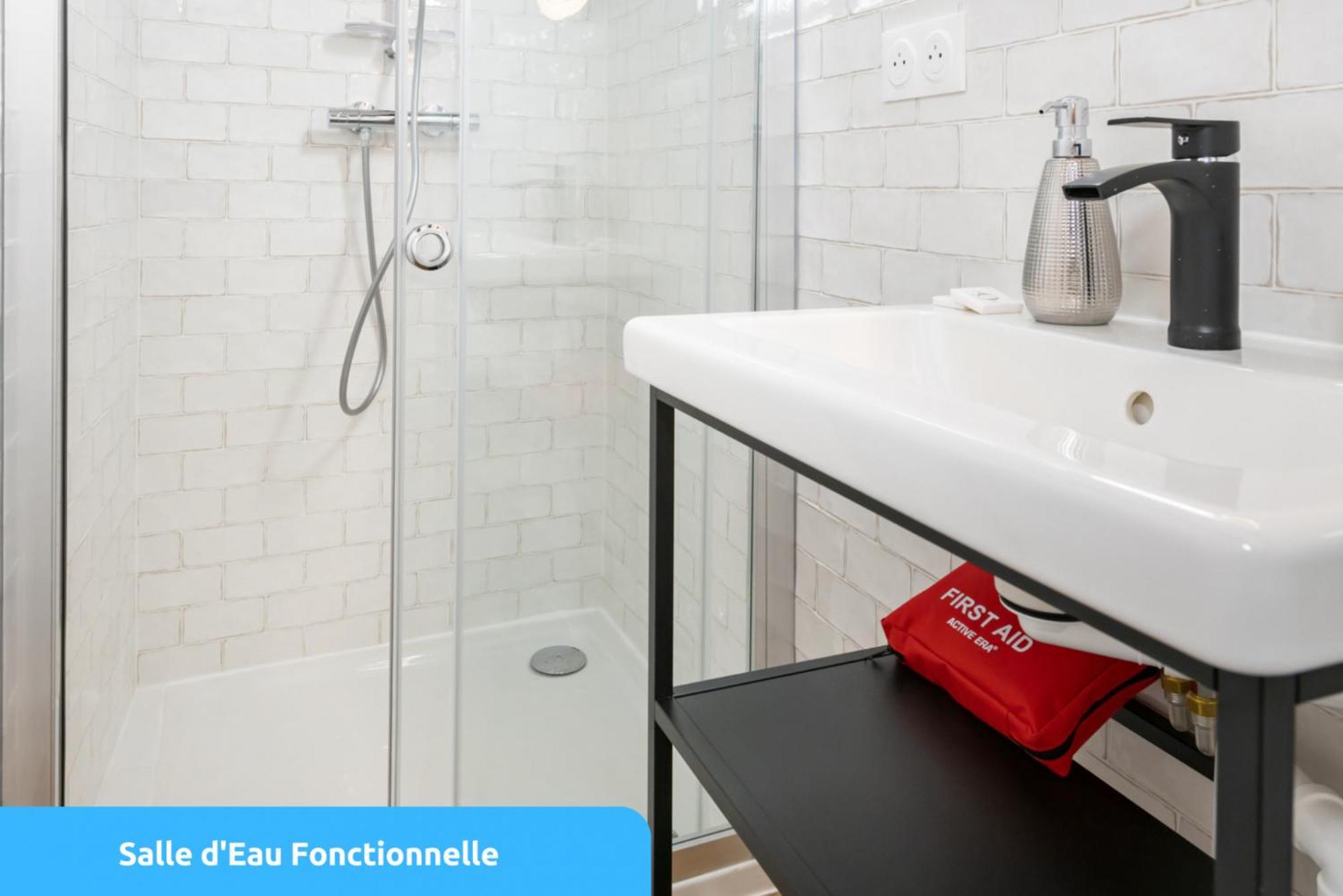 Lou Baou - Calme - Lumineux - Wifi Apartment Gardanne Phòng bức ảnh